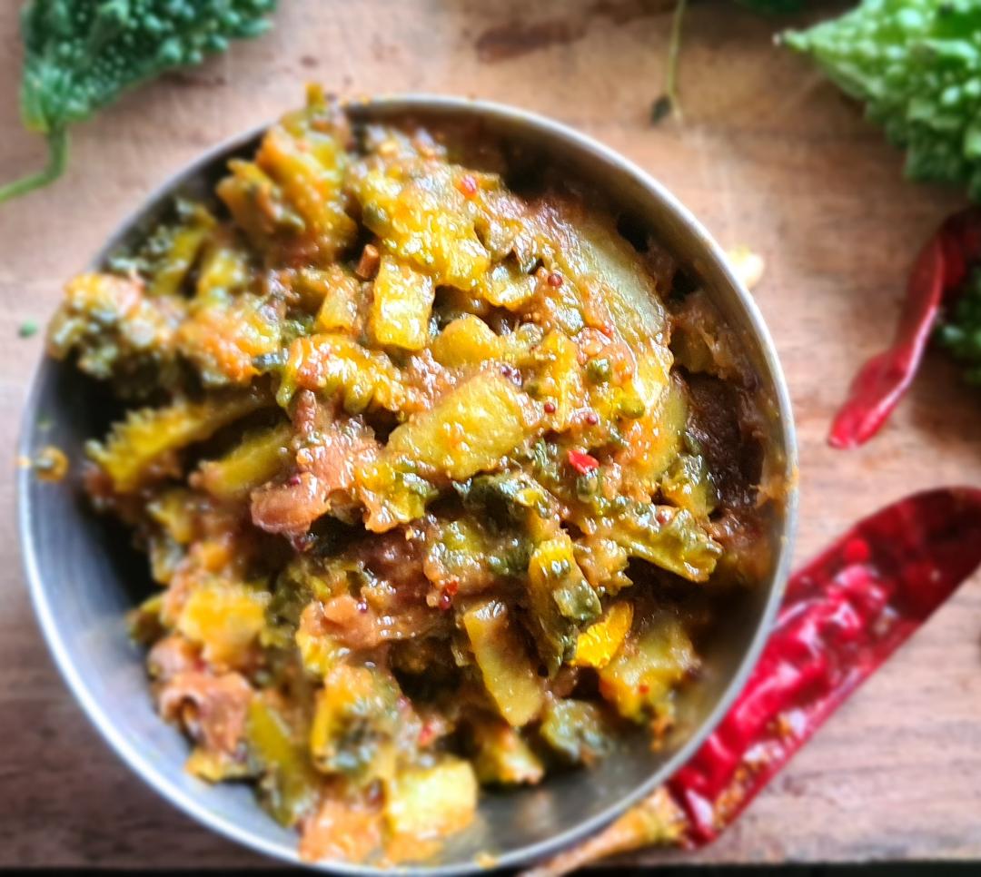 Bitter Gourd Fry with tamarind/ Pavakkai Curry or Fry – Cook & See